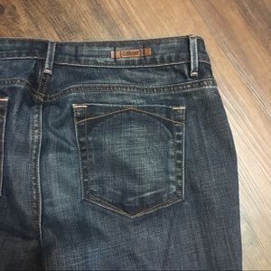 deener Women’s Dark Wash jeans